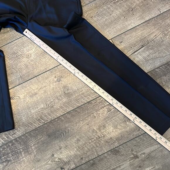 Haggar Men's Wrinkle Free Slim Fit Dress Pant 34x32 - Picture 5 of 9